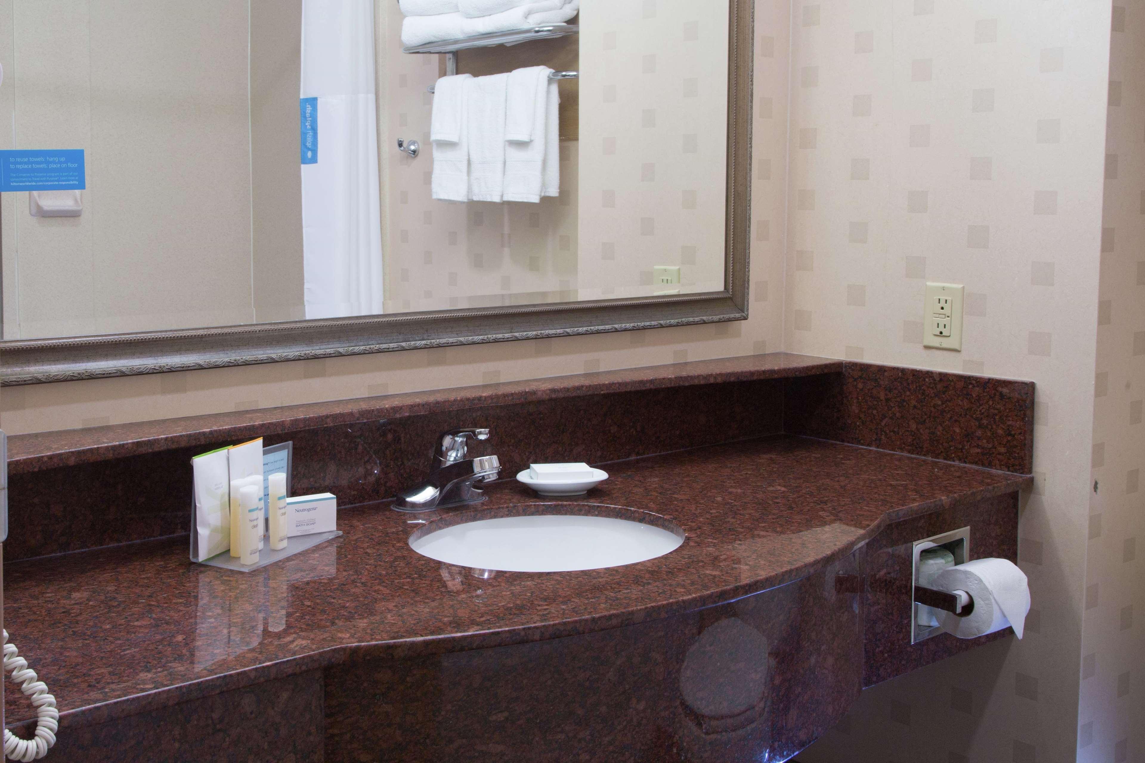 Hampton Inn Oxford-West מראה חיצוני תמונה