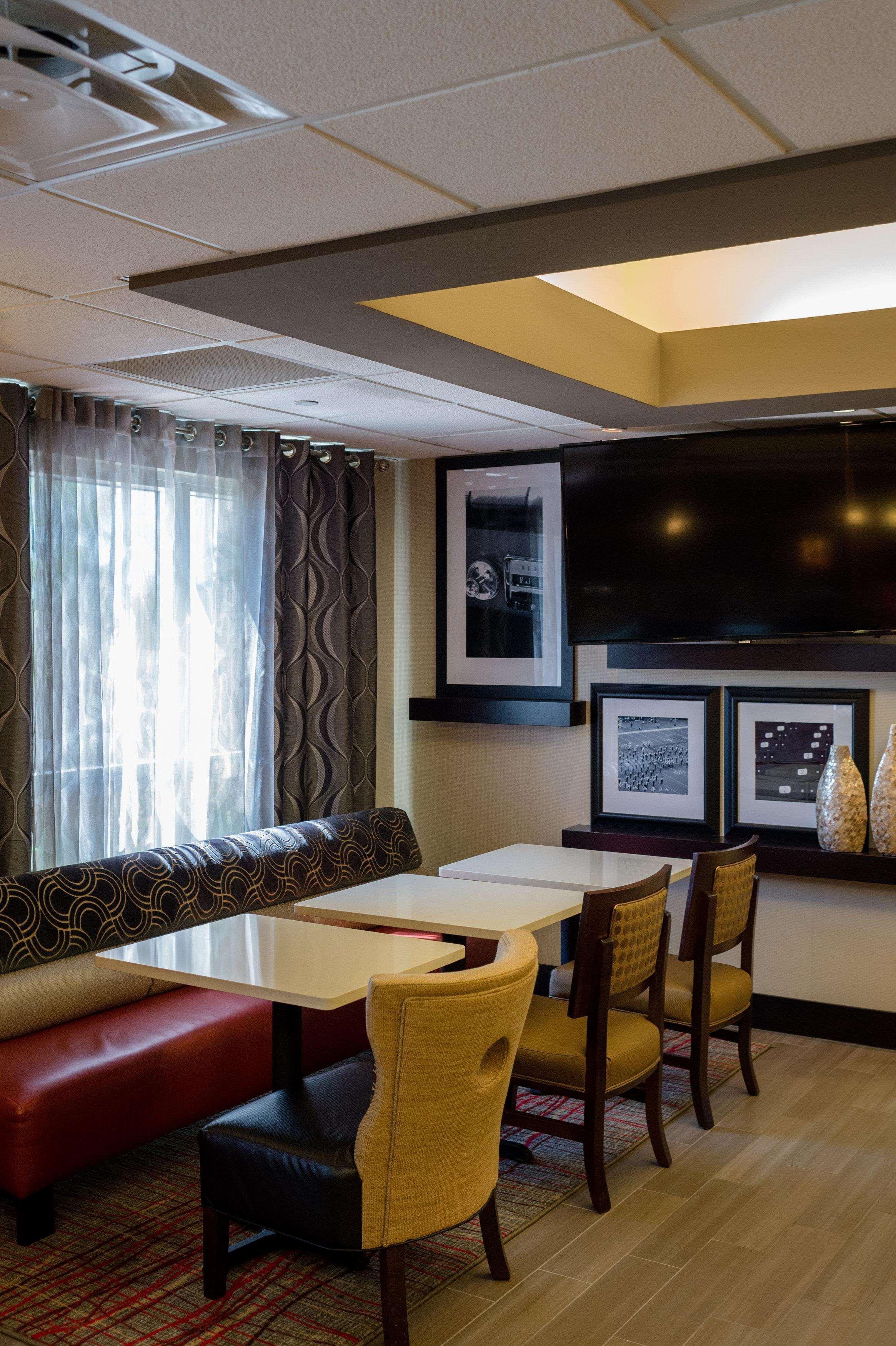 Hampton Inn Oxford-West מראה חיצוני תמונה